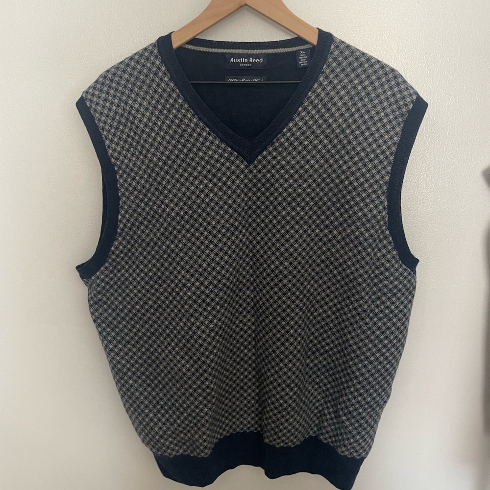 Austin Reed London Sweater Vest